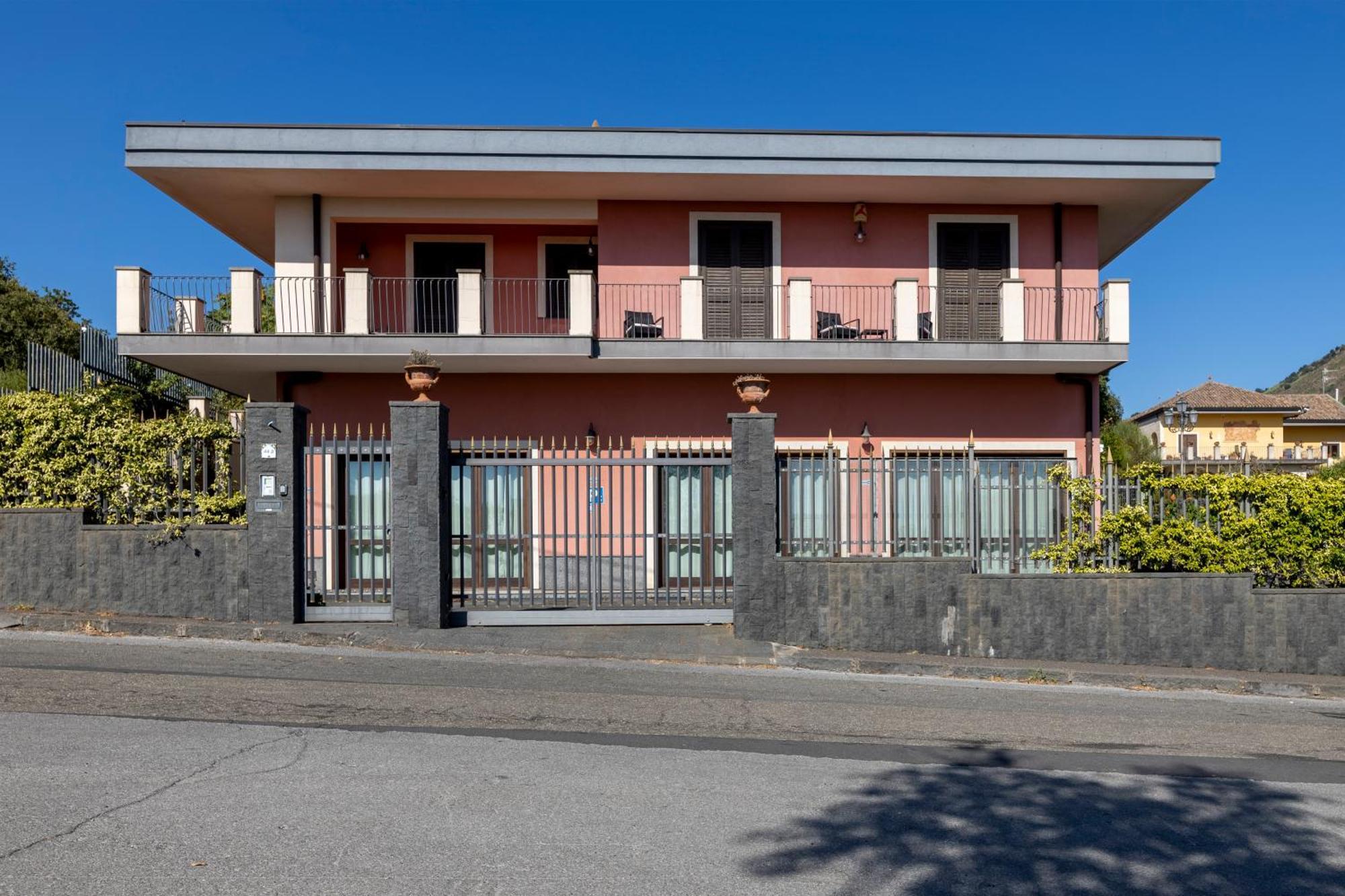 Villa Vulcano, Tra L'Etna E Il Mare 제프라나에트니아 외부 사진