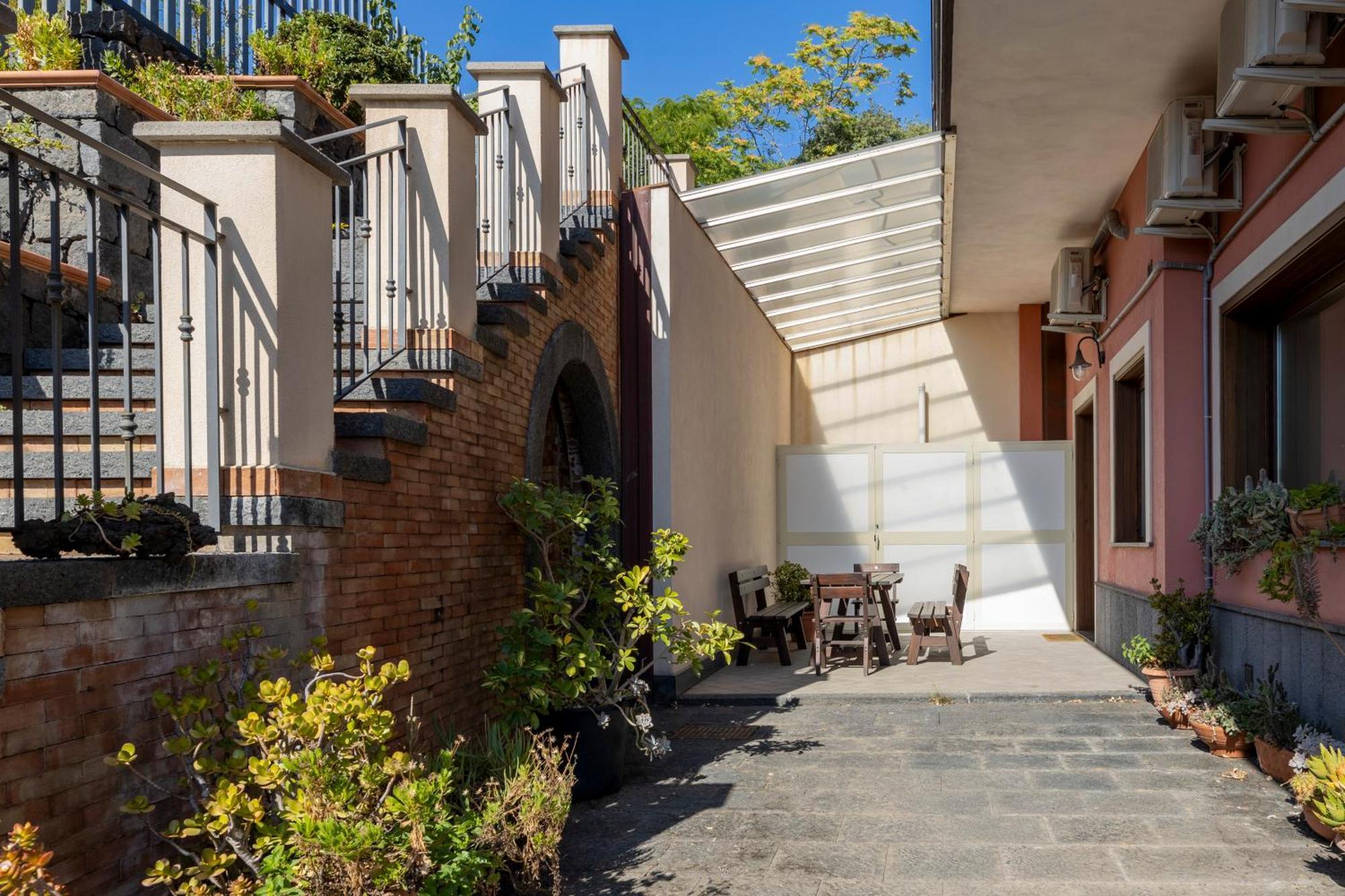 Villa Vulcano, Tra L'Etna E Il Mare 제프라나에트니아 외부 사진