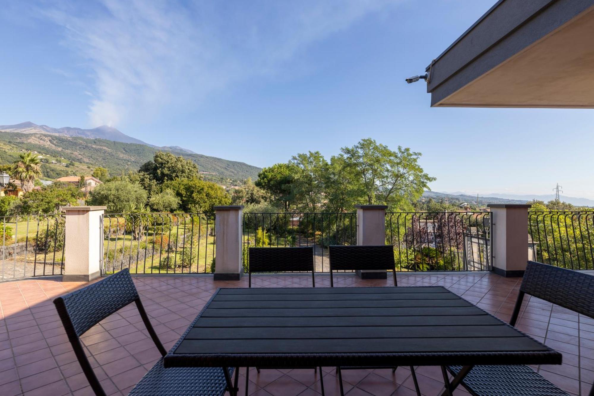 Villa Vulcano, Tra L'Etna E Il Mare 제프라나에트니아 외부 사진
